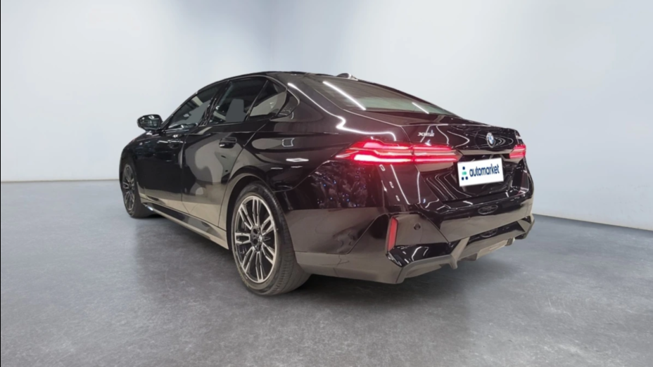 BMW Seria 5 520d xDrive mHEV M Sport aut