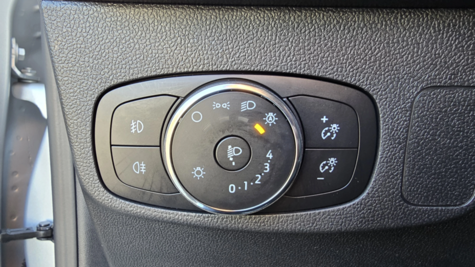 FORD Focus Focus 1.0 EcoBoost mHEV ST-Line X aut