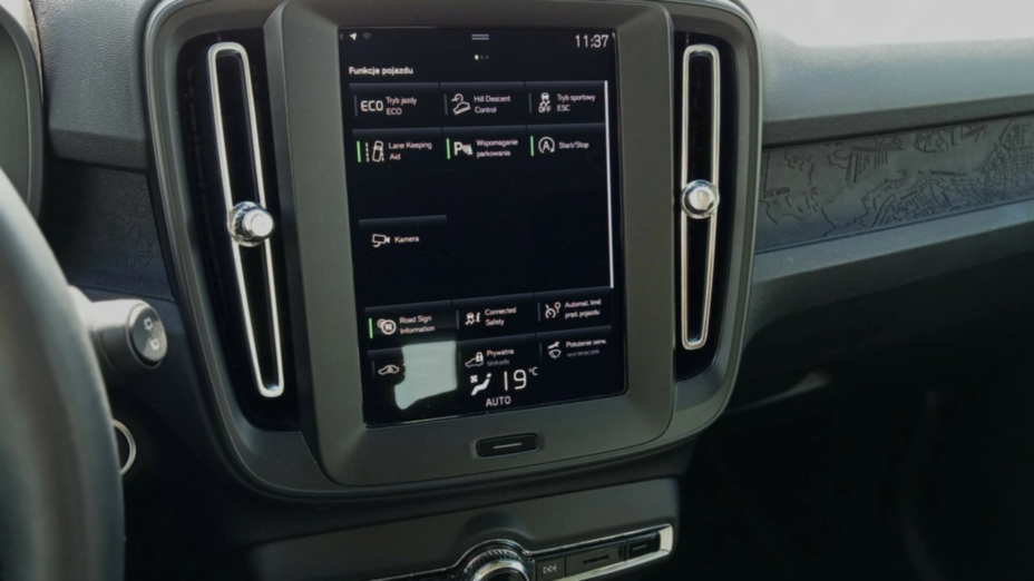 VOLVO XC40 XC40 T3 Momentum Core aut