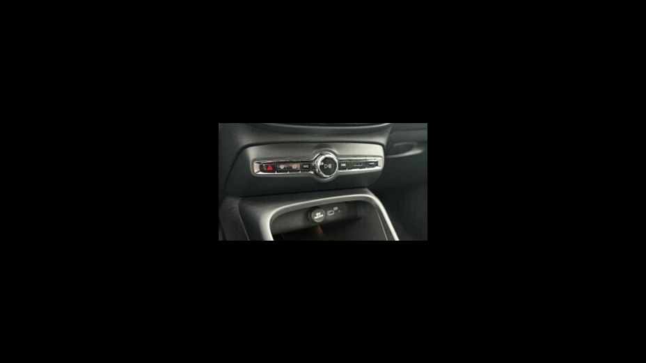 VOLVO XC40 XC40 B4 Plus Dark aut
