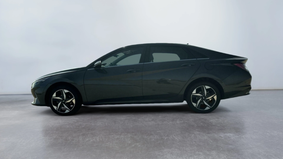 HYUNDAI Elantra Elantra 1.6 Smart CVT