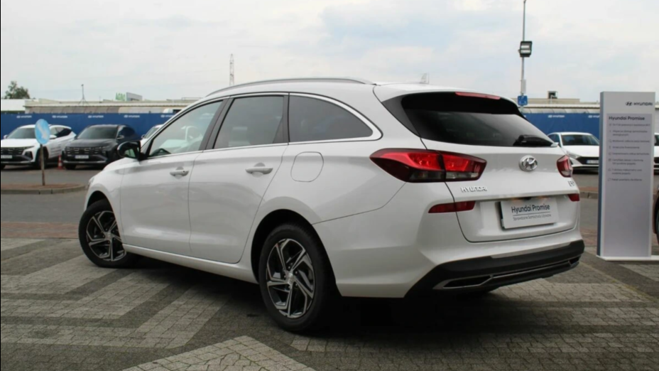 HYUNDAI i30 i30 1.0 T-GDI Smart
