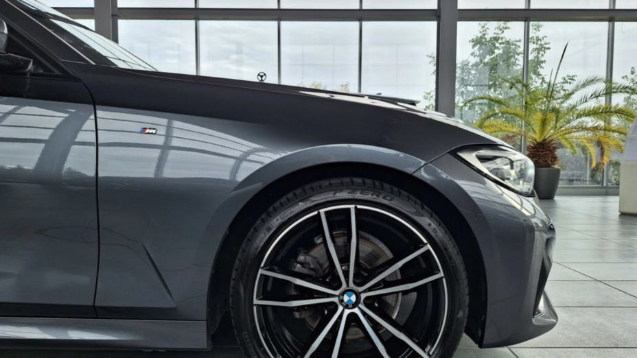 BMW Seria 3 320d xDrive mHEV M Sport sport-aut