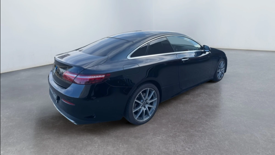 MERCEDES-BENZ E Klasa E 220 d