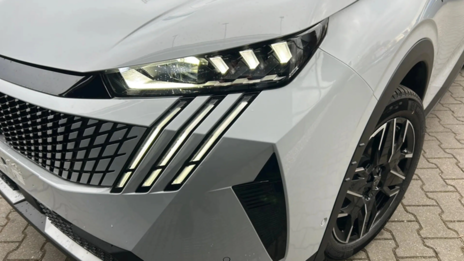 PEUGEOT 3008 3008 1.2 PureTech mHEV GT e-DCS6 Nowy