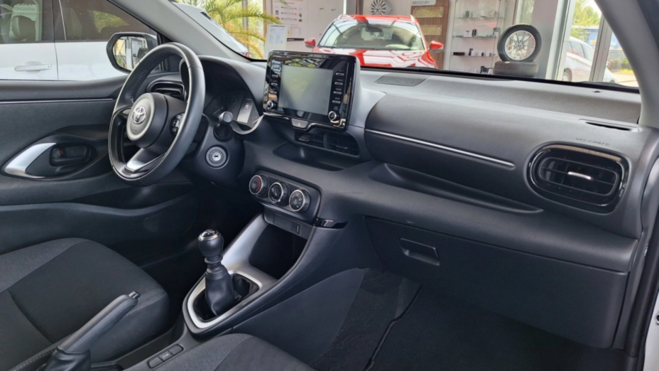 TOYOTA Yaris Yaris 1.5 Comfort