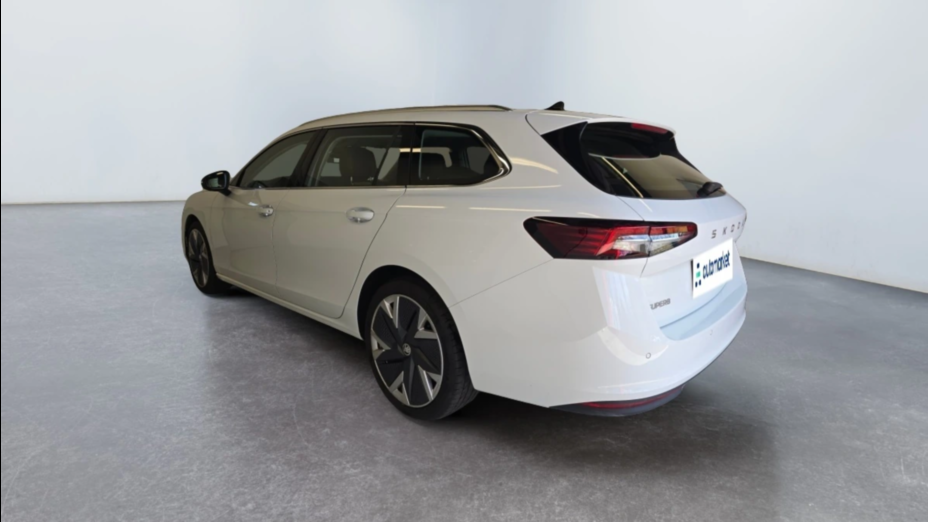 SKODA Superb Superb 2.0 TDI SCR 4x4 Selection DSG