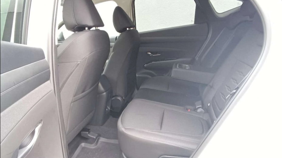 HYUNDAI Tucson Tucson 1.6 T-GDi HEV Smart 2WD aut Nowy