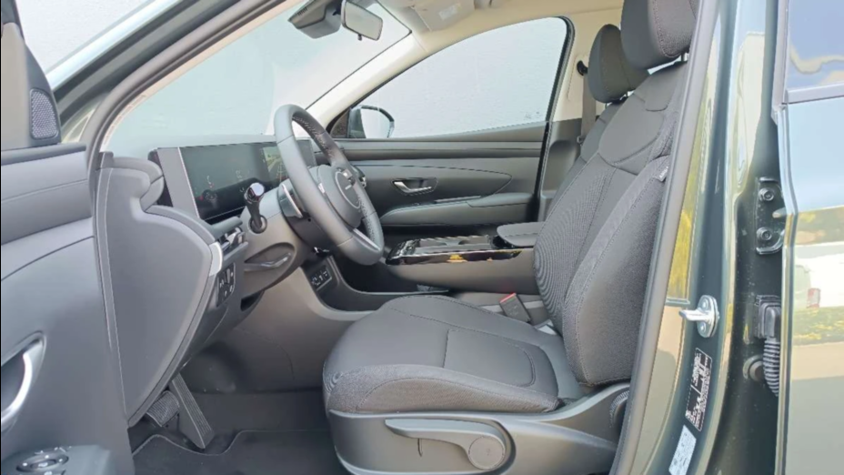 HYUNDAI Tucson Tucson 1.6 T-GDi HEV Modern 2WD aut Nowy