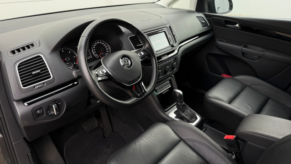 VOLKSWAGEN Sharan Sharan 2.0 TDI BMT Highline DSG