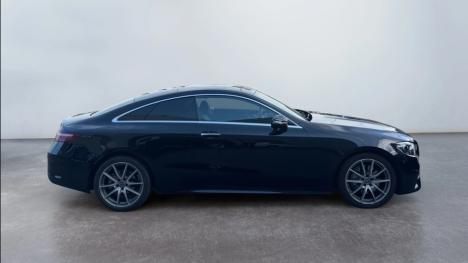 MERCEDES-BENZ E Klasa E 220 d