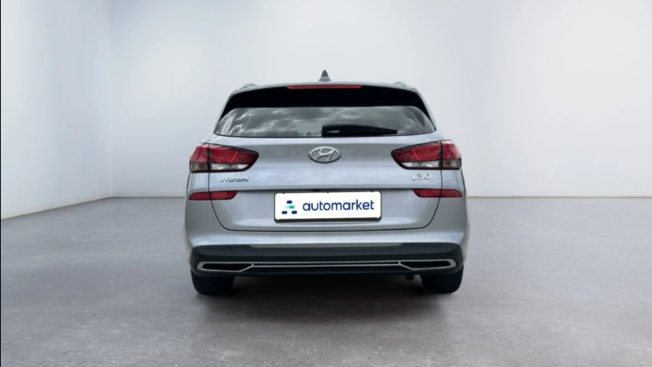 HYUNDAI i30 i30 1.0 T-GDI Smart DCT