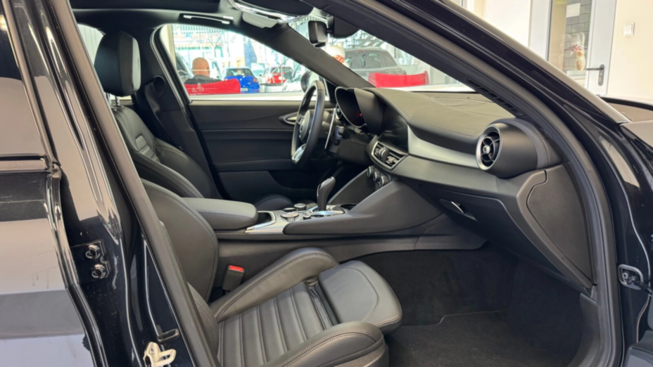 ALFA ROMEO Giulia Giulia 2.0 Turbo Veloce Q4 aut