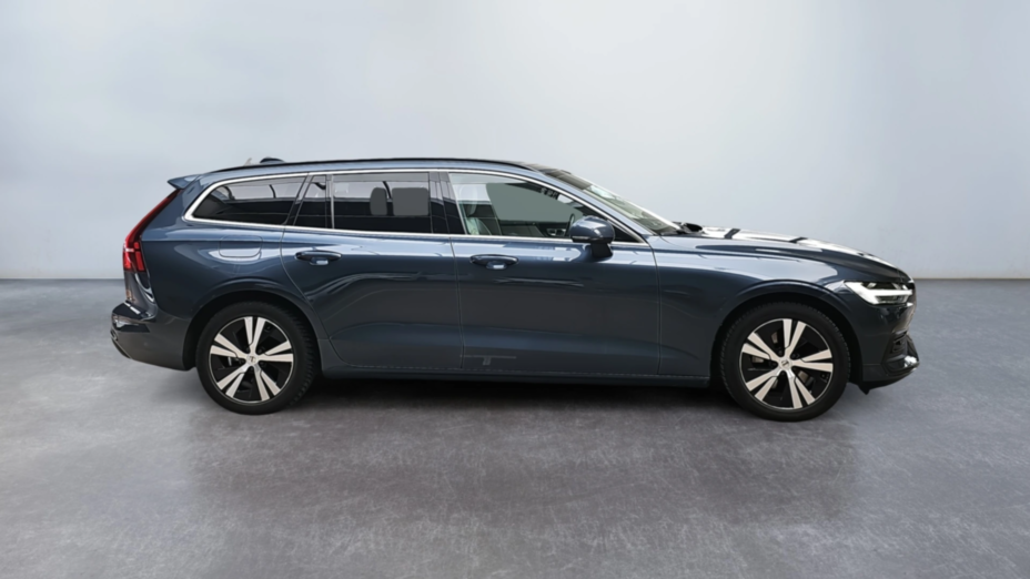 VOLVO V60 V60 B3 B Momentum Pro aut