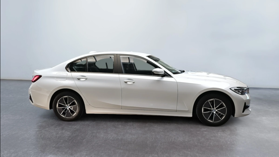BMW Seria 3 318d Advantage