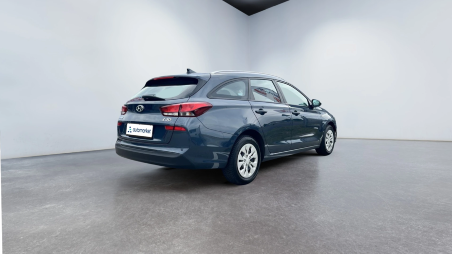 HYUNDAI i30 i30 1.5 DPI Classic +