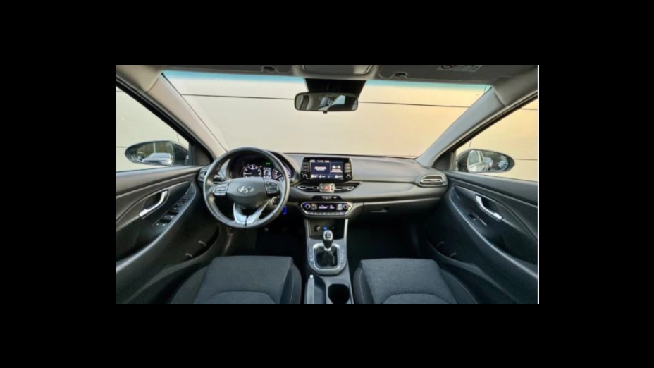 HYUNDAI i30 i30 1.5 T-GDI 48V Smart