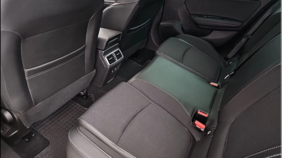 RENAULT Megane Megane 1.3 TCe FAP Techno EDC
