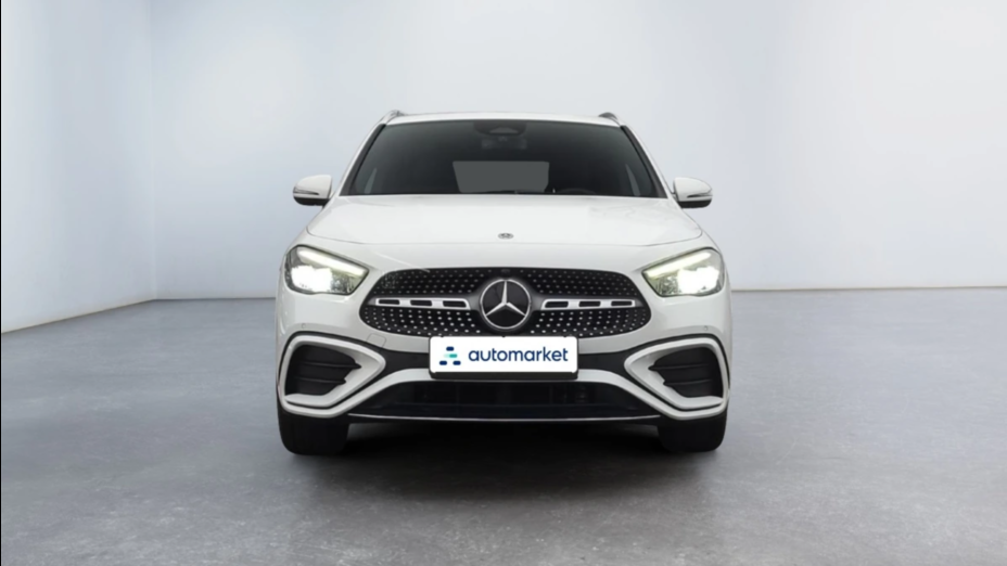 MERCEDES-BENZ GLA GLA 200 AMG Line