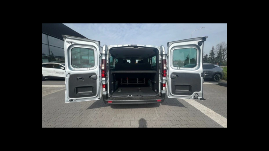 RENAULT Trafic Trafic Kombi 2.0 Blue dCi L2 Equilibre Nowy