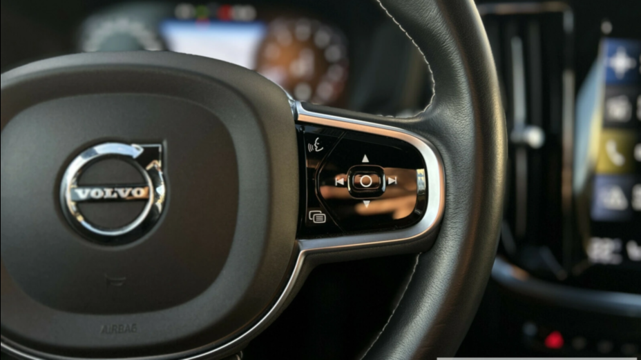 VOLVO V60 V60 B3 B R-Design aut
