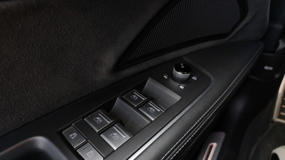 AUDI A8 S8 TFSI mHEV Quattro Tiptr.
