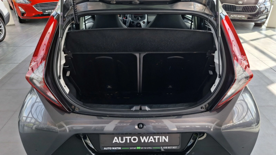 TOYOTA Aygo Aygo 1.0 VVT-i X-play