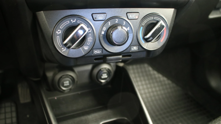 SUZUKI Swift Swift 1.2 Dualjet SHVS Premium CVT
