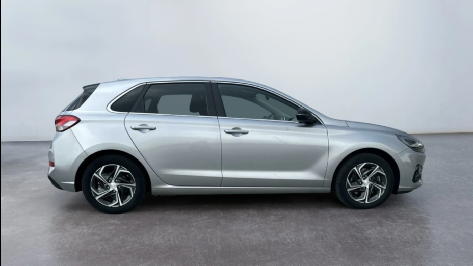 HYUNDAI i30 i30 1.0 T-GDI Smart