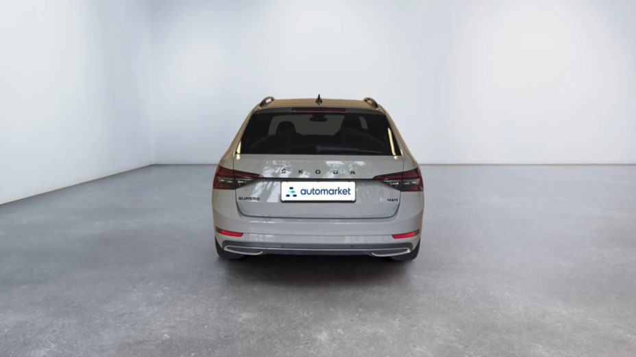 SKODA Superb Superb 2.0 TDI SCR 4x4 Sportline DSG