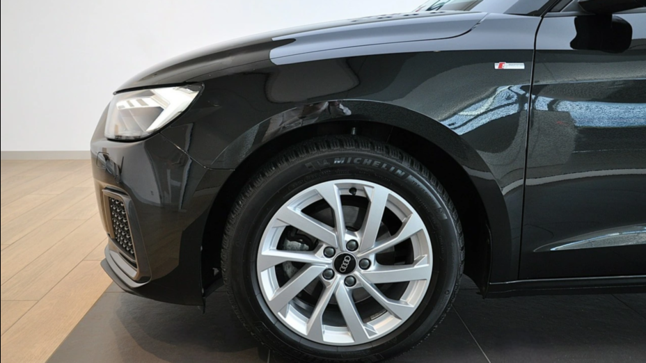AUDI A1 A1 30 TFSI Advanced S tronic