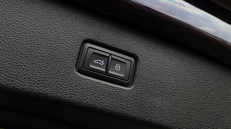 AUDI Q7 SQ7 TFSI Quattro Tiptr.