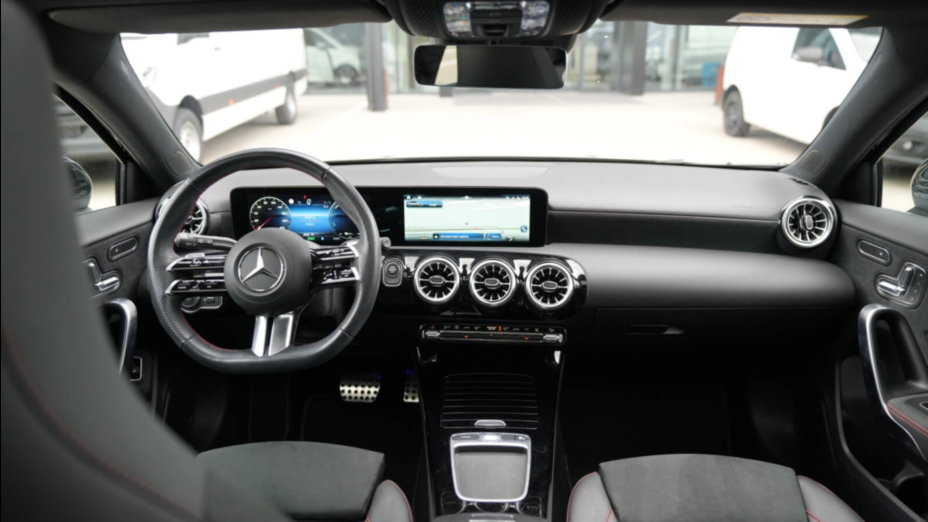 MERCEDES-BENZ A Klasa A 250 e 8G-DCT