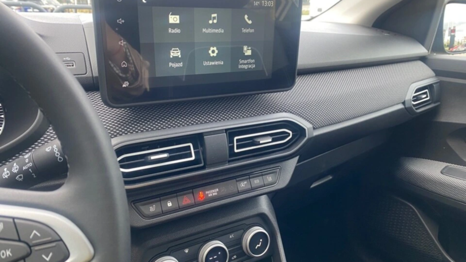 DACIA Jogger Jogger 1.6 Full Hybrid 140 Expression MMT 7os. Nowy