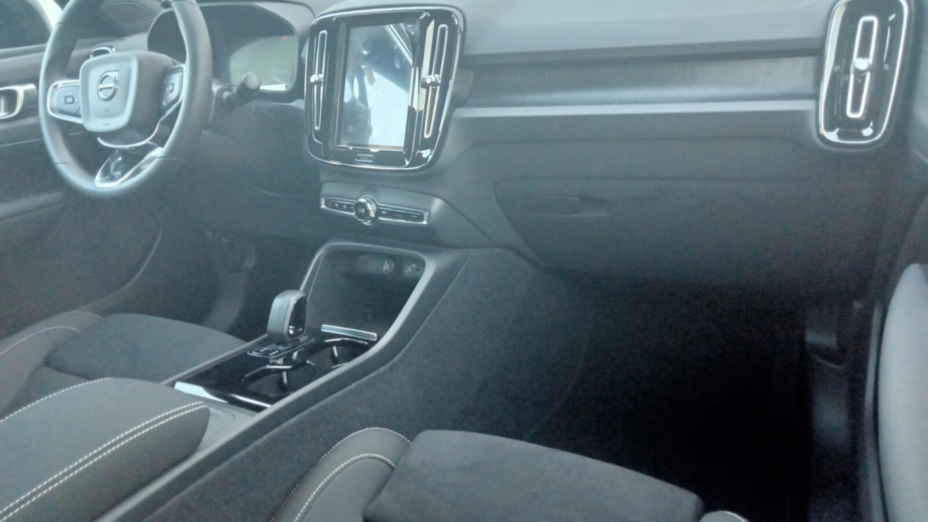 VOLVO C40 C40 Recharge Twin AWD Plus Nowy