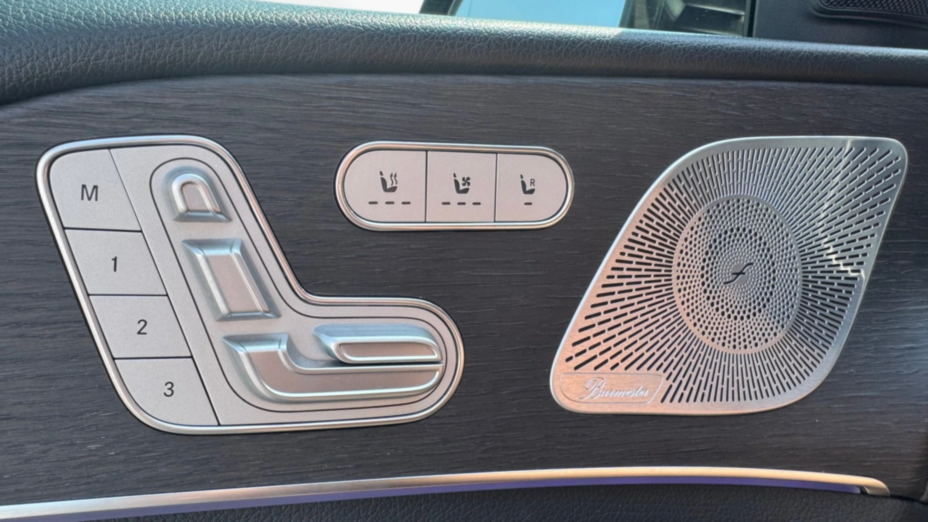 MERCEDES-BENZ GL GLS 400 d 4-Matic