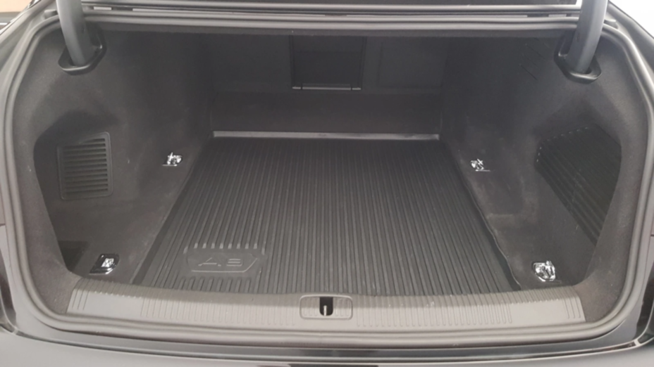 AUDI A8 A8 L 60 TFSI mHEV Quattro Tiptr.