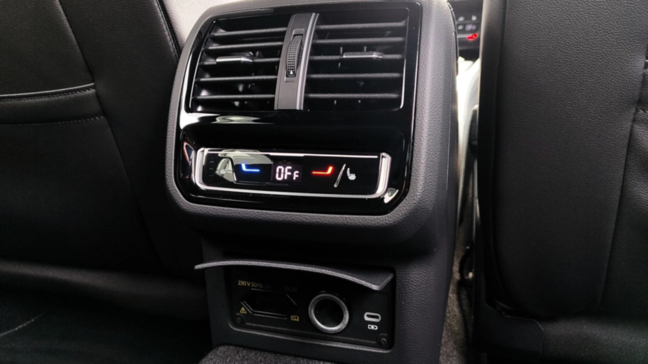VOLKSWAGEN Arteon Arteon 2.0 TDI 4Motion R-Line DSG