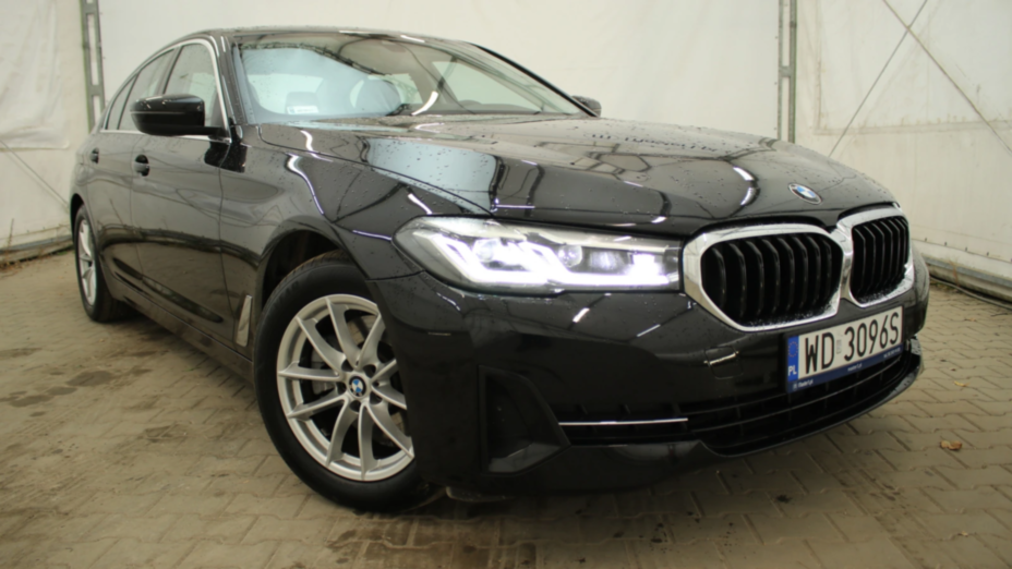 BMW Seria 5 520i mHEV aut