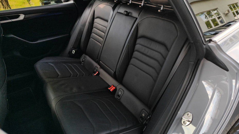 VOLKSWAGEN Arteon Arteon 2.0 TDI 4Motion R-Line DSG