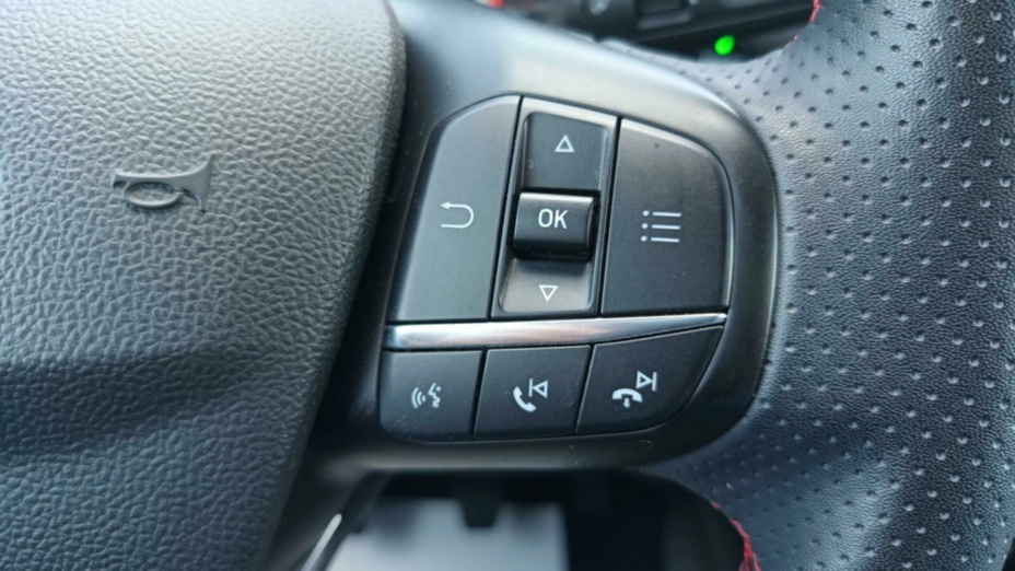 FORD Kuga Kuga 1.5 EcoBoost FWD ST-Line