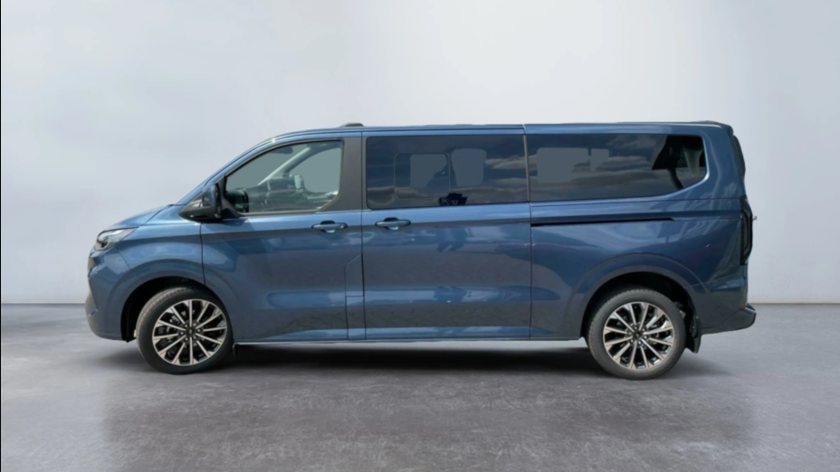 FORD Tourneo Custom Tourneo Custom 2.0 EcoBlue 320 L2 Titanium aut Nowy