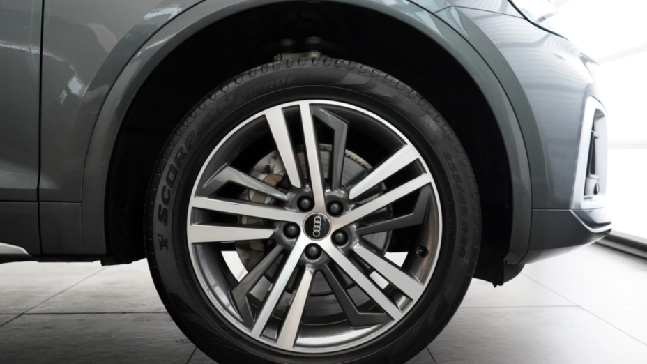 AUDI Q5 Q5 45 TFSI mHEV Quattro S Line S tronic