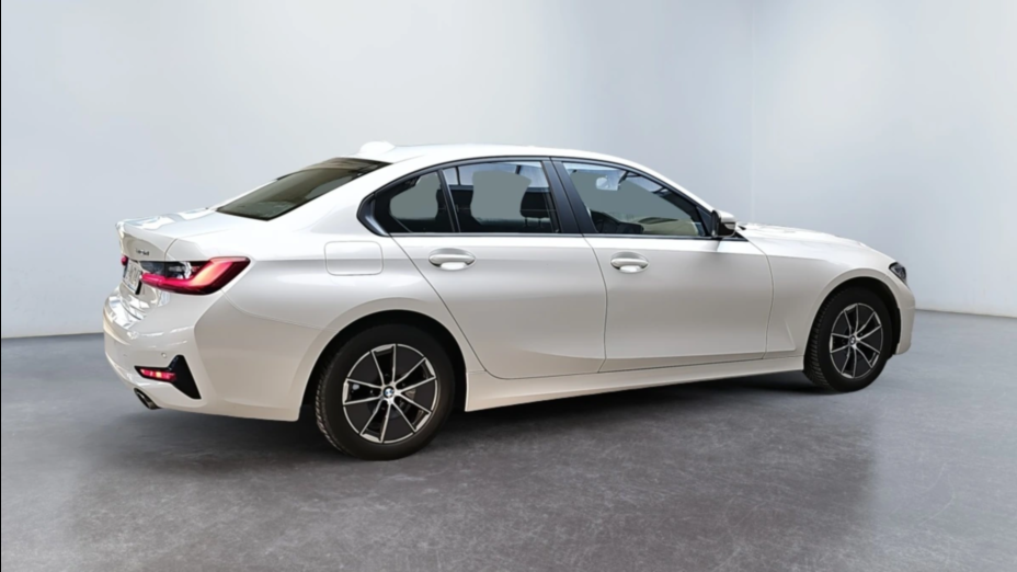 BMW Seria 3 318d Advantage