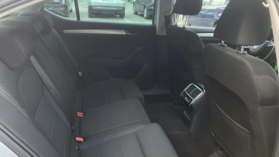 SKODA Superb Superb 2.0 TDI Ambition