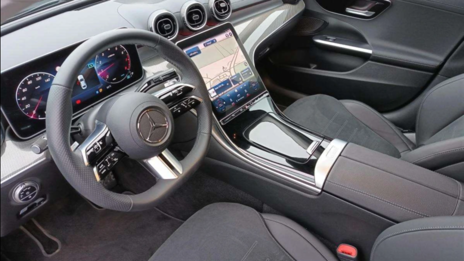 MERCEDES-BENZ C Klasa C 180 mHEV AMG