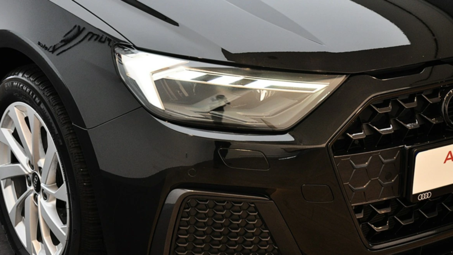 AUDI A1 A1 30 TFSI Advanced S tronic
