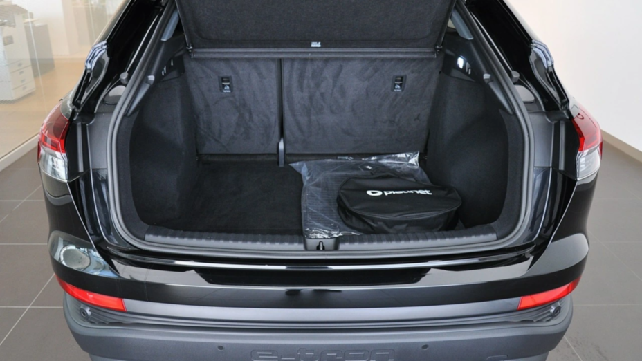AUDI Q4 Q4 e-tron 35 52kWh Advanced