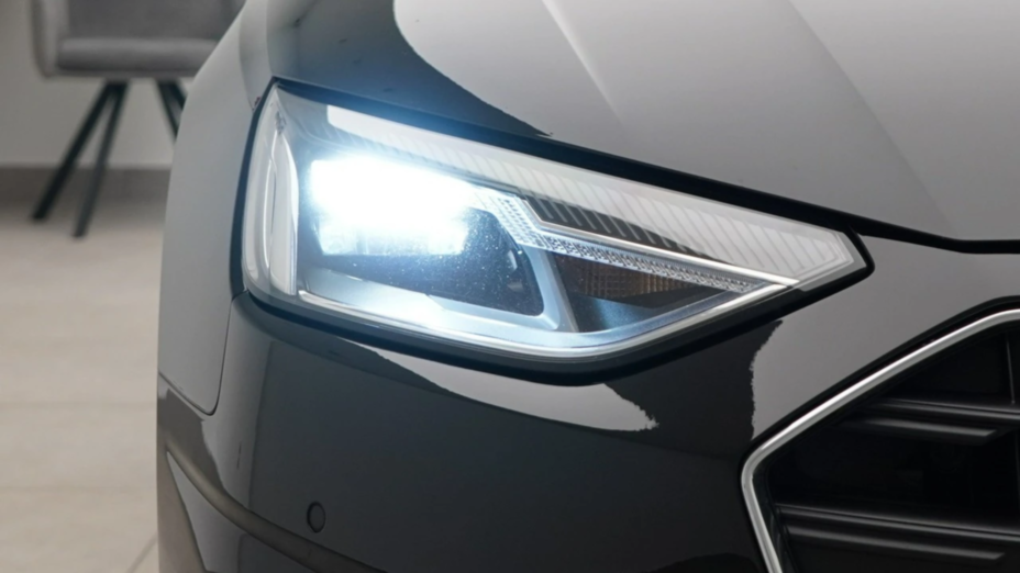 AUDI A4 A4 30 TDI mHEV S tronic
