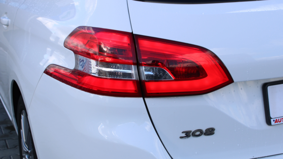 PEUGEOT 308 308 SW 1.5 BlueHDi Allure S&S